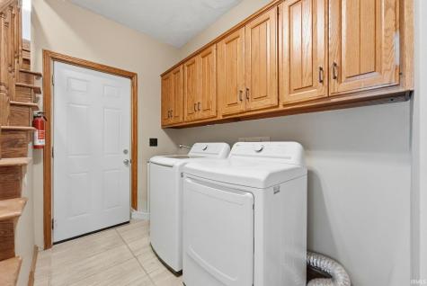 1709 S Walnut Drive Warsaw IN 46580