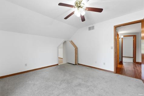 1709 S Walnut Drive Warsaw IN 46580