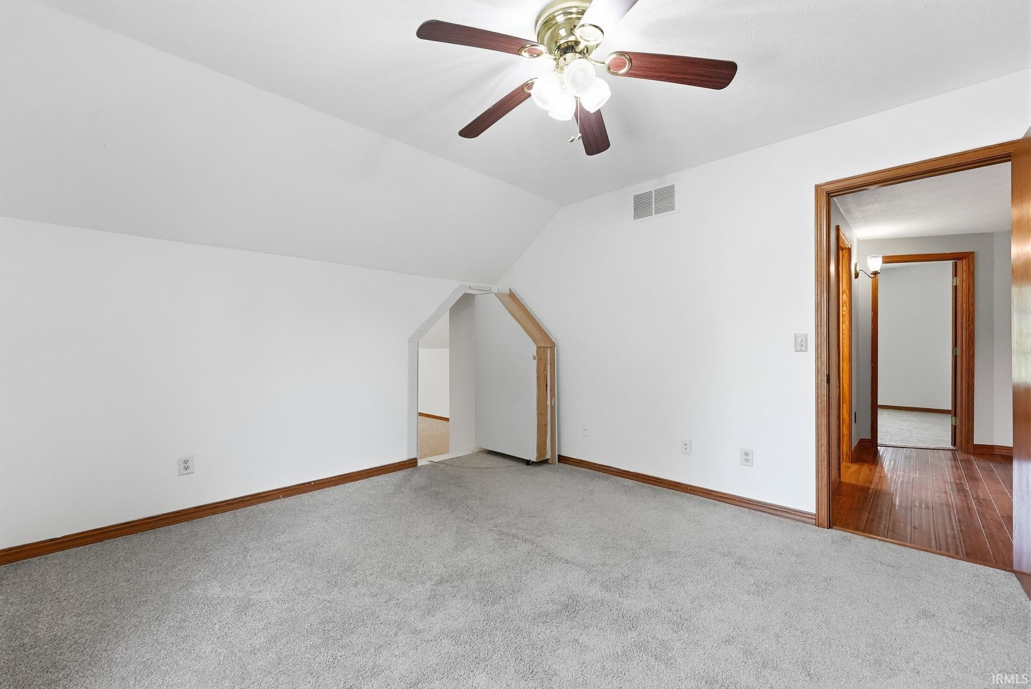 1709 S Walnut Drive Warsaw IN 46580
