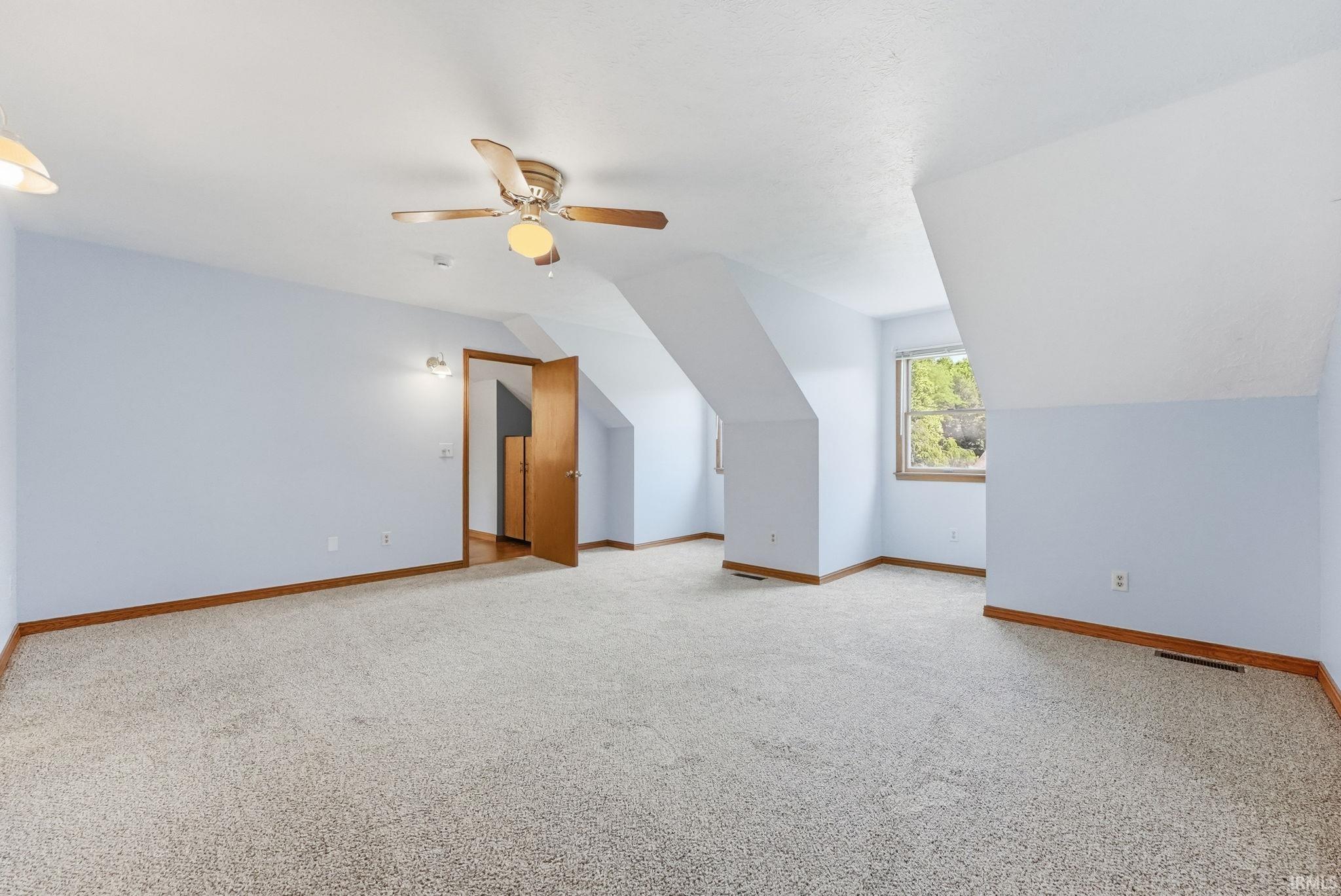 1709 S Walnut Drive Warsaw IN 46580