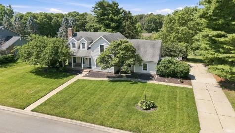 1709 S Walnut Drive Warsaw IN 46580