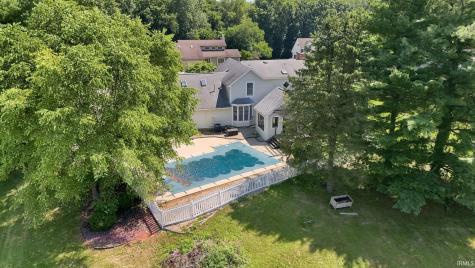1709 S Walnut Drive Warsaw IN 46580