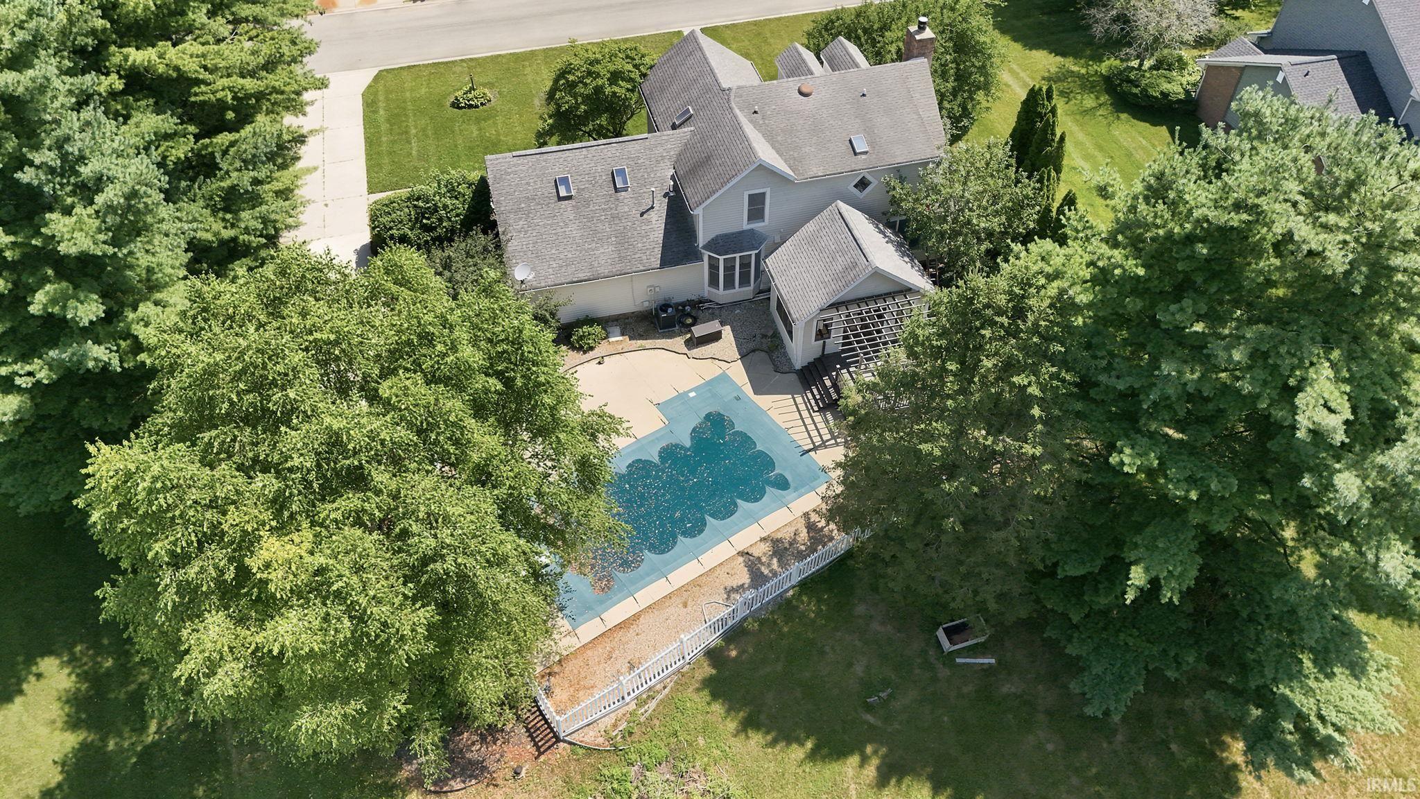 1709 S Walnut Drive Warsaw IN 46580