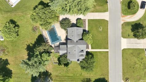 1709 S Walnut Drive Warsaw IN 46580