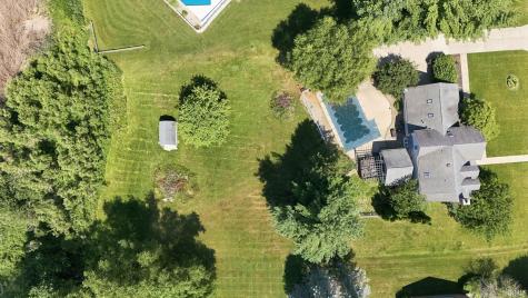 1709 S Walnut Drive Warsaw IN 46580