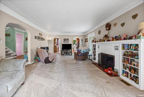 1005 E Monroe Street Delphi IN 46923
