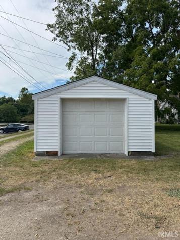 1209 W Gilbert Street Muncie IN 47303