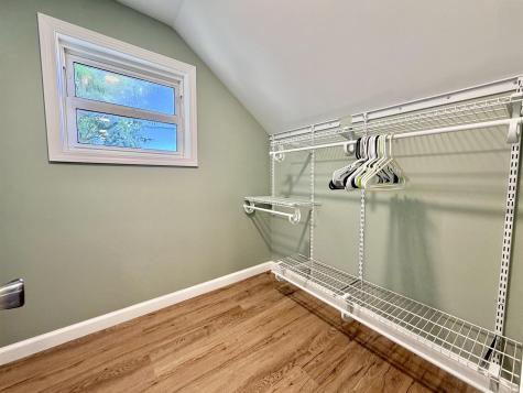 1207 E Eichel Avenue Evansville IN 47711