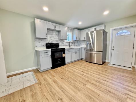 1207 E Eichel Avenue Evansville IN 47711