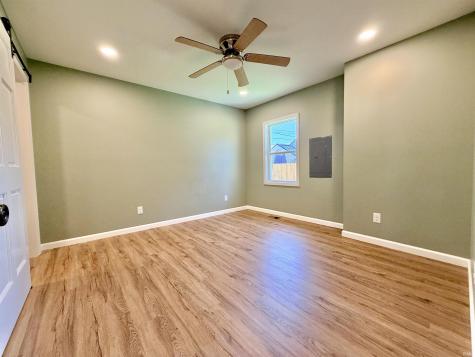 1207 E Eichel Avenue Evansville IN 47711