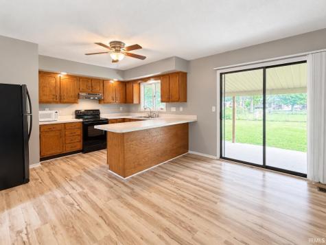 7908 S Hickory Lane Daleville IN 47334