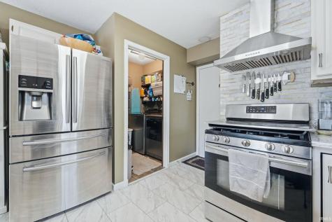14523 Firethorne Path Fort Wayne IN 46814