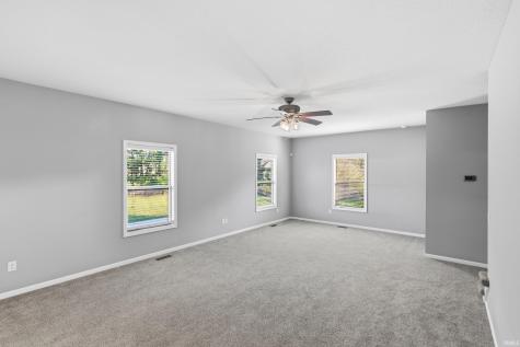 595 Highfields Cove Fort Wayne IN 46845