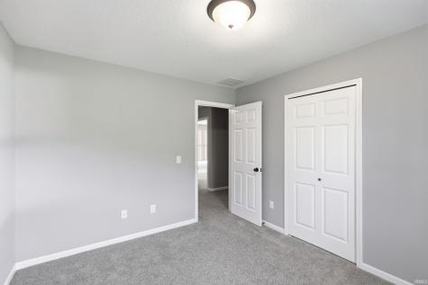 595 Highfields Cove Fort Wayne IN 46845