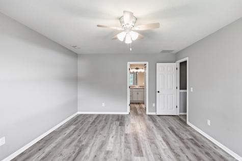 595 Highfields Cove Fort Wayne IN 46845