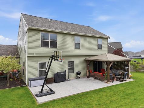 595 Highfields Cove Fort Wayne IN 46845