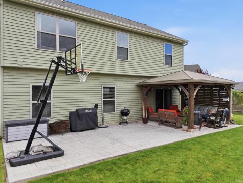 595 Highfields Cove Fort Wayne IN 46845