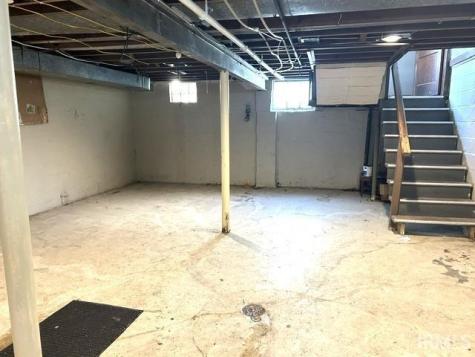 104 S Weinbach Avenue Evansville IN 47714