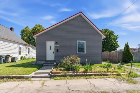 1320 Poland Street South Bend IN 46619