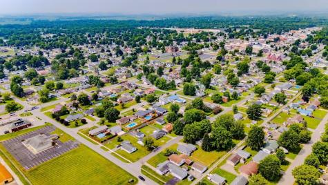 617 E North B Street Gas City IN 46933