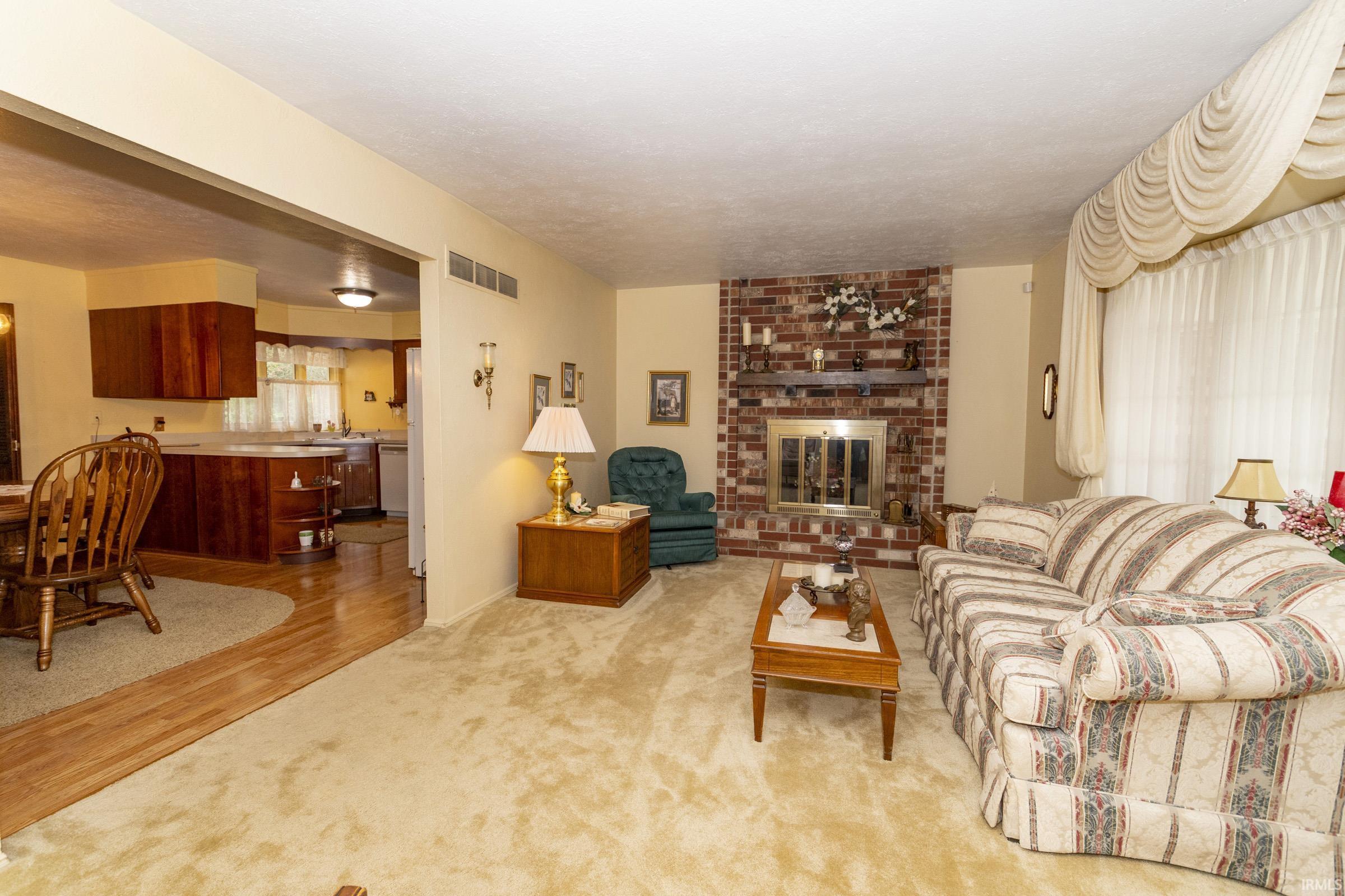 2624 Oak Leaf Cove South Bend IN 46628