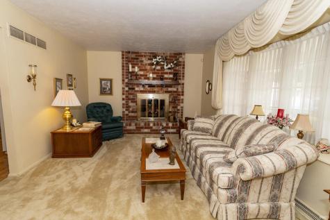 2624 Oak Leaf Cove South Bend IN 46628