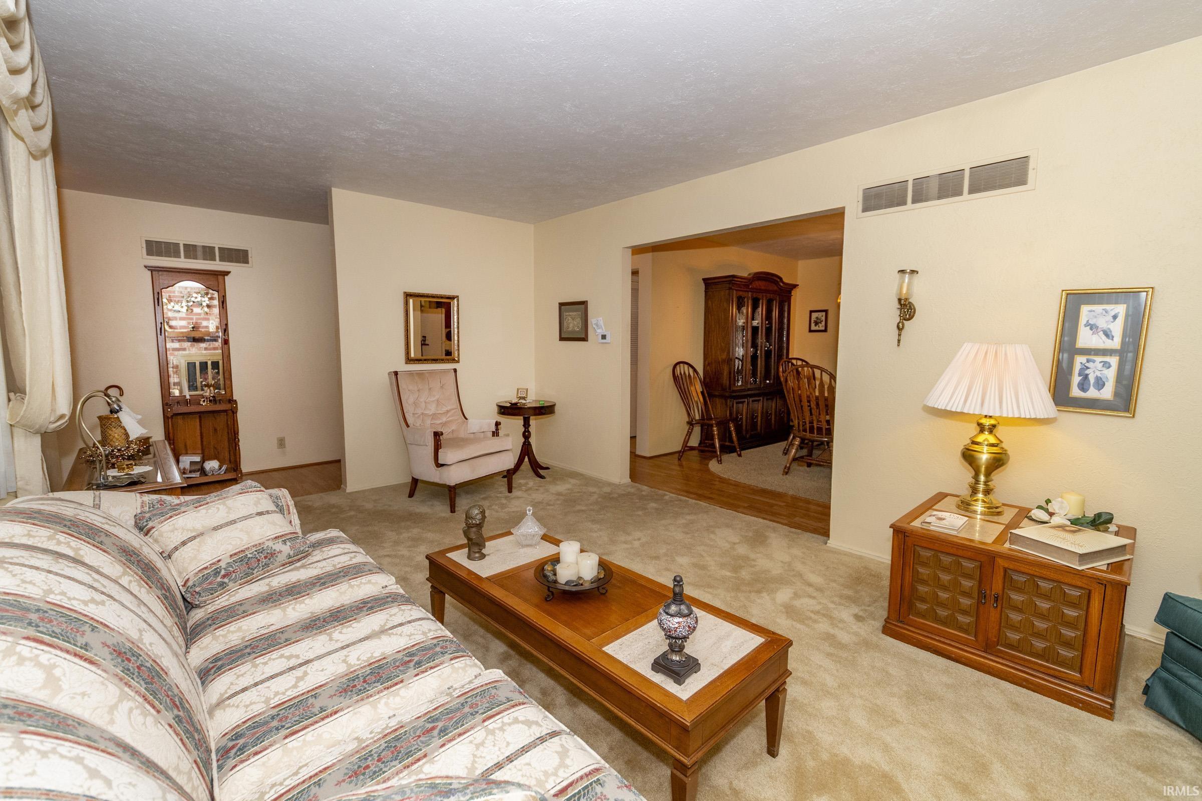 2624 Oak Leaf Cove South Bend IN 46628