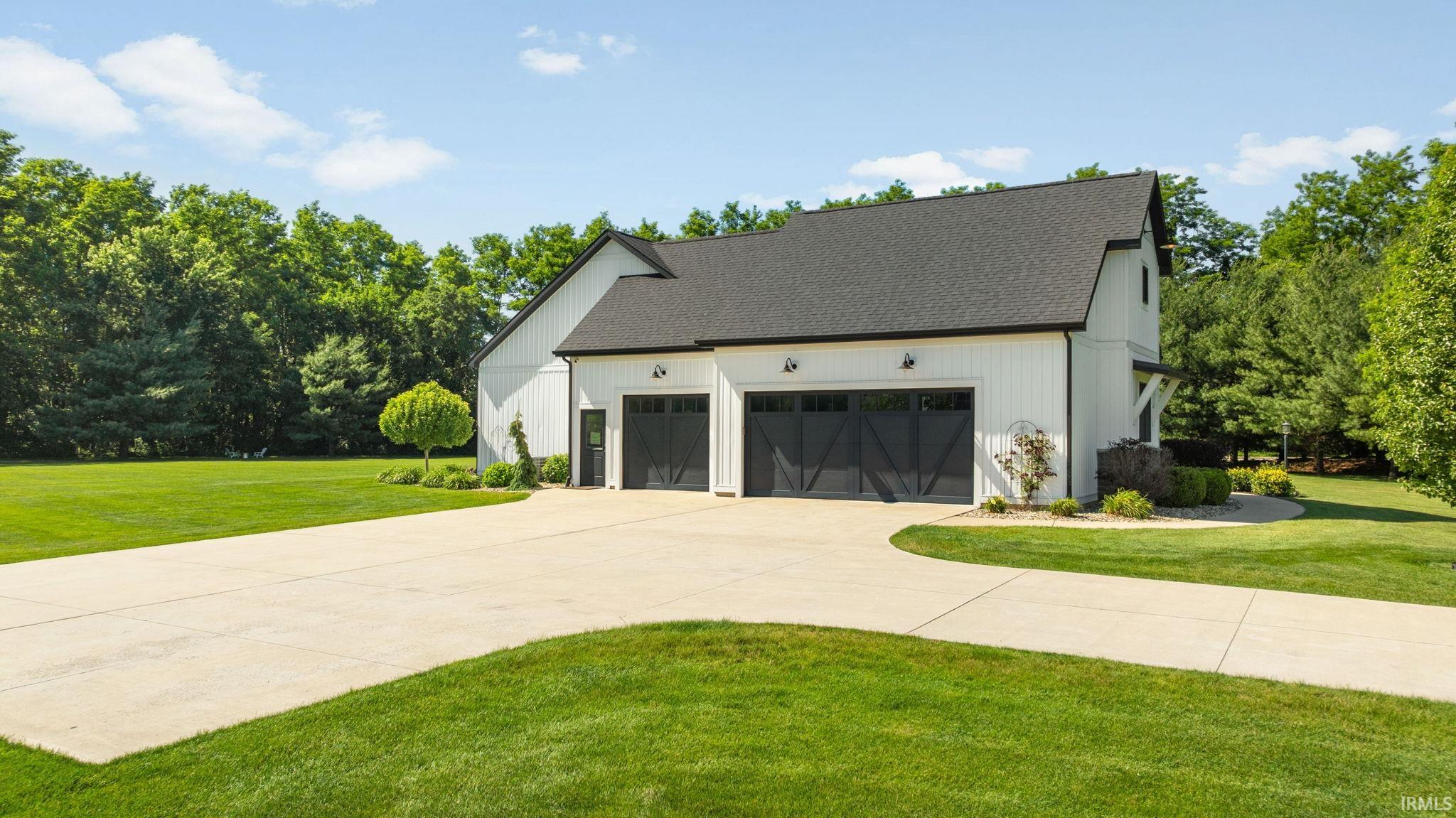 30356 Blackhawk Drive Granger IN 46530