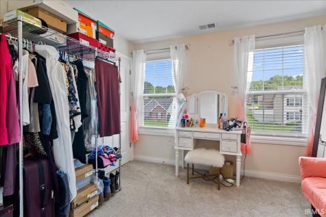 1340 Breezy Creek Drive Evansville IN 47720