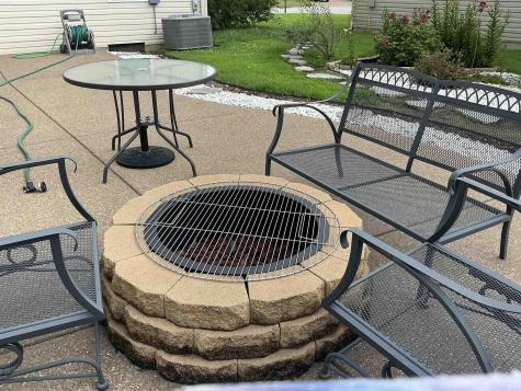 1340 Breezy Creek Drive Evansville IN 47720