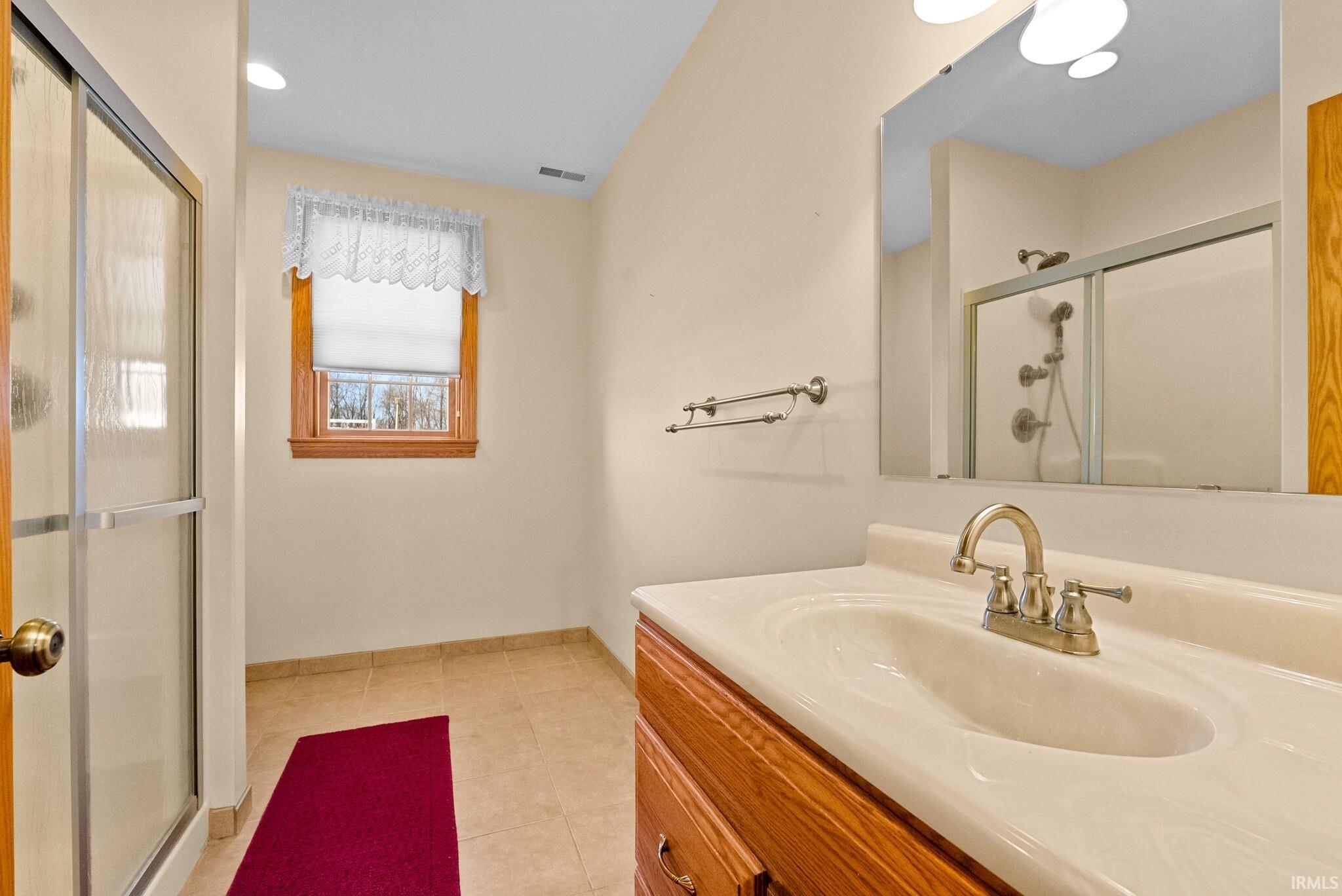 4239 S Kinsey Road Warsaw IN 46580