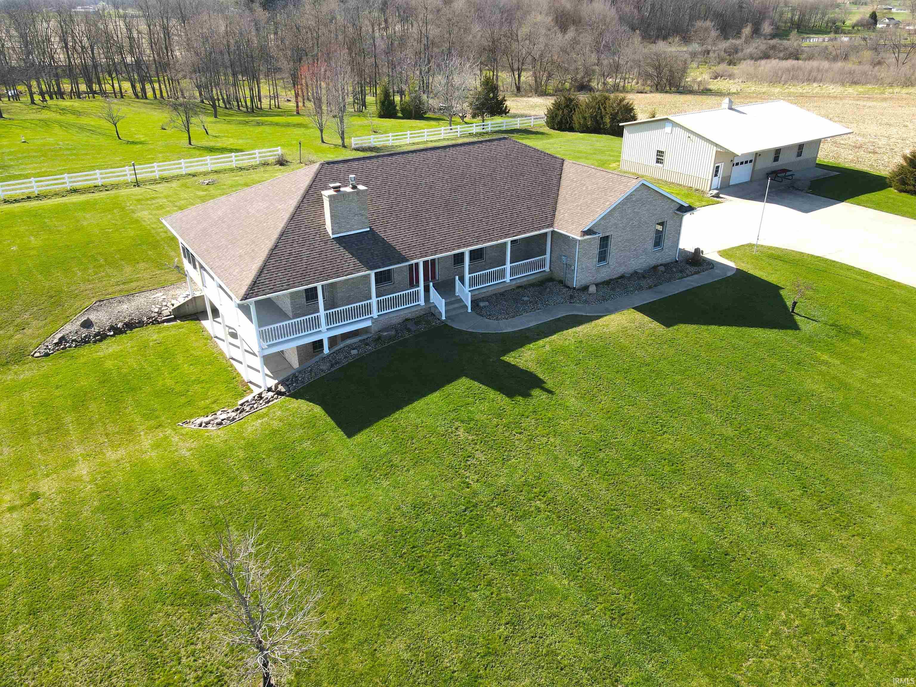 4239 S Kinsey Road Warsaw IN 46580
