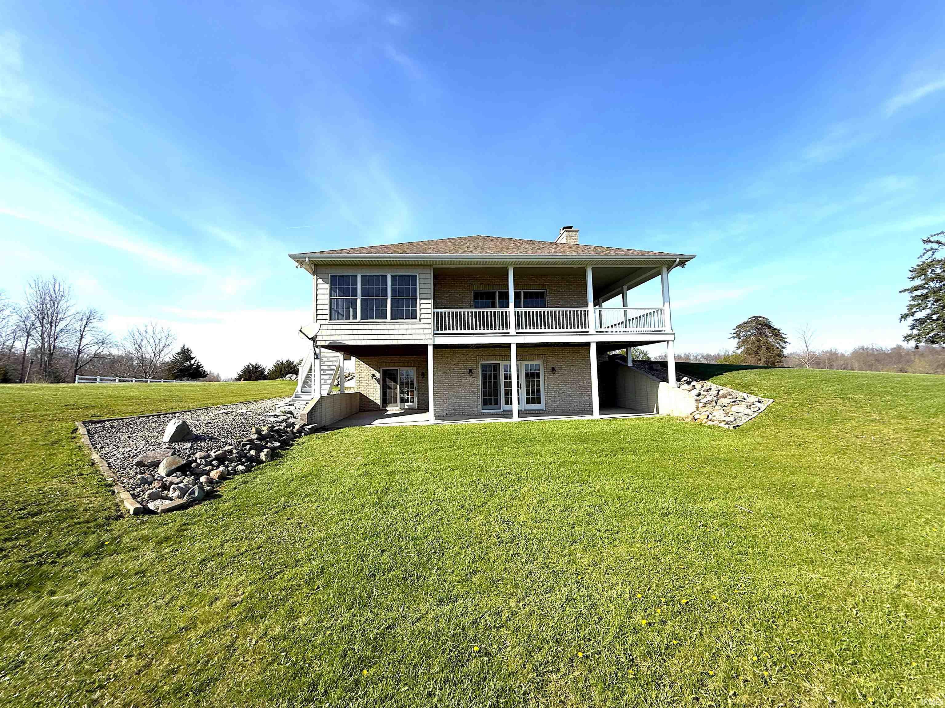 4239 S Kinsey Road Warsaw IN 46580