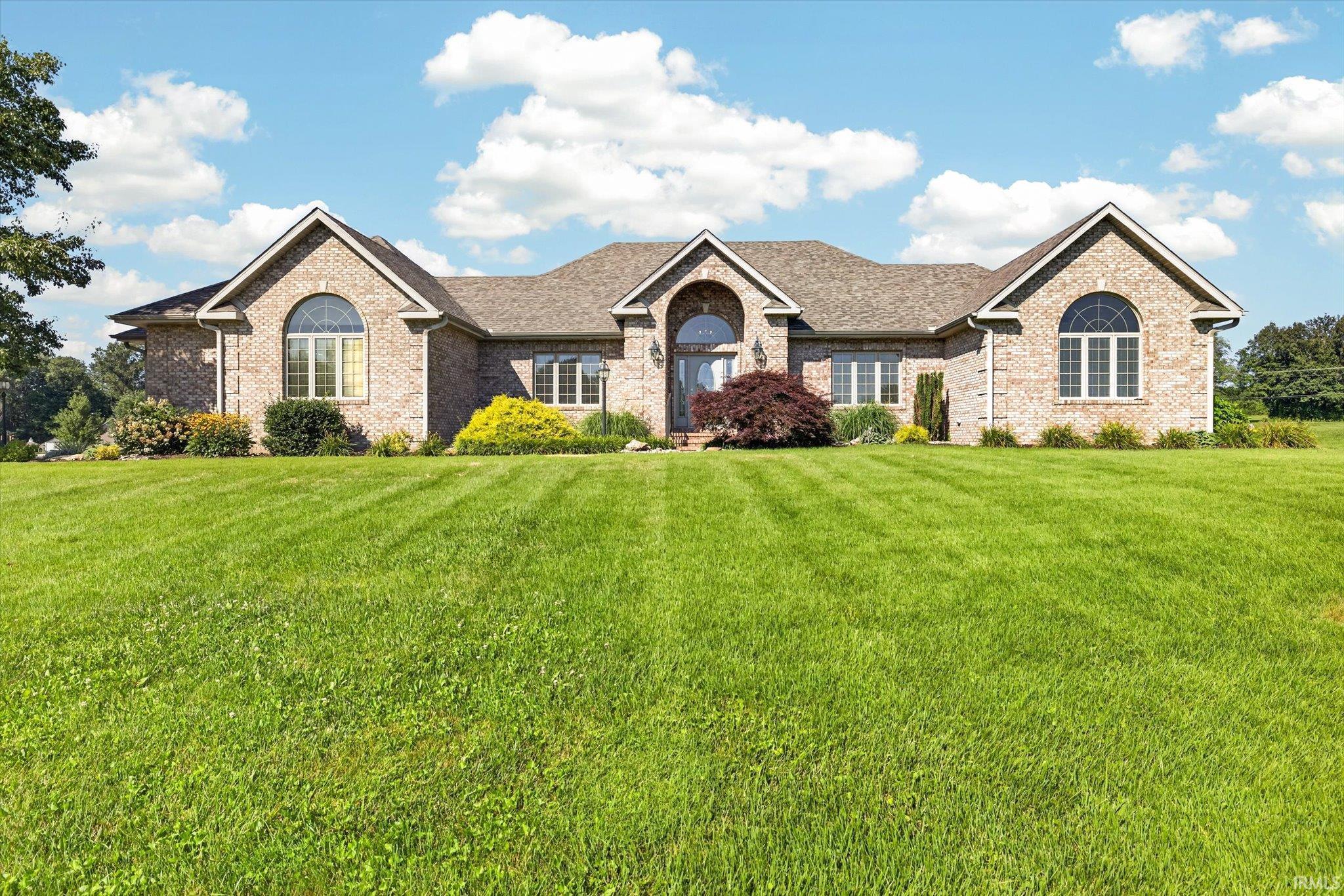 675 N Auburn Ridge Drive Linton IN 47441