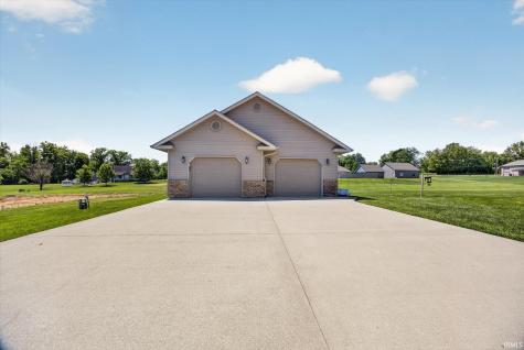 675 N Auburn Ridge Drive Linton IN 47441