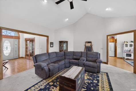 675 N Auburn Ridge Drive Linton IN 47441