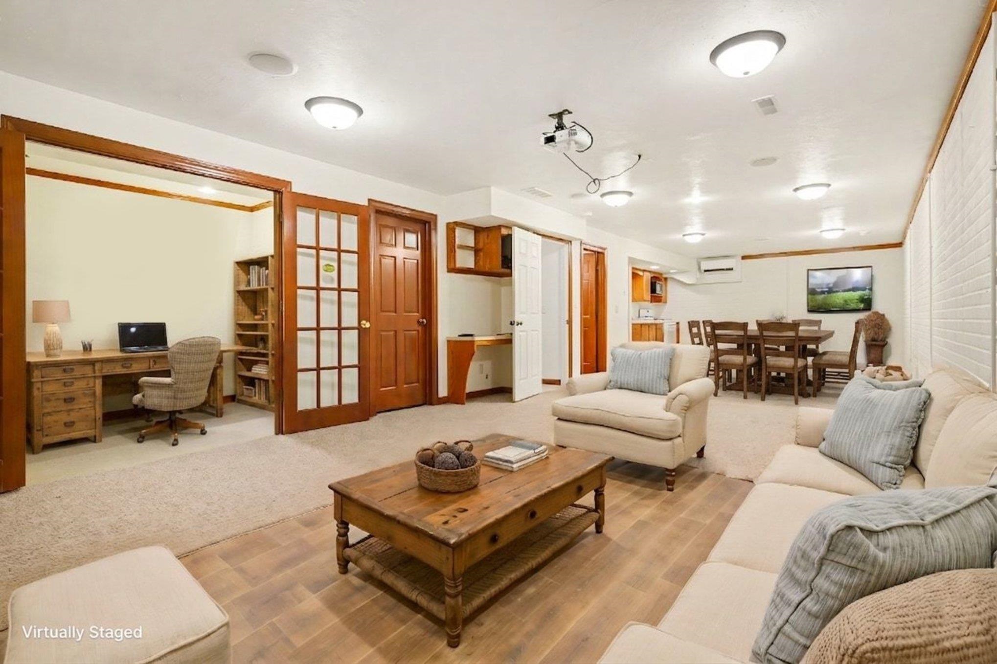 12454 Stoney Drive Middlebury IN 46540