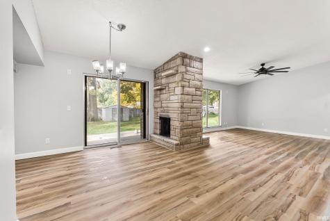 5221 Woodway Drive Fort Wayne IN 46835