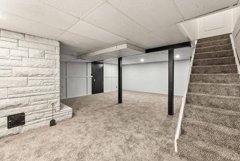 5221 Woodway Drive Fort Wayne IN 46835