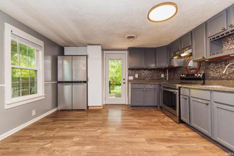 4660 E County Road 550 S Muncie IN 47302