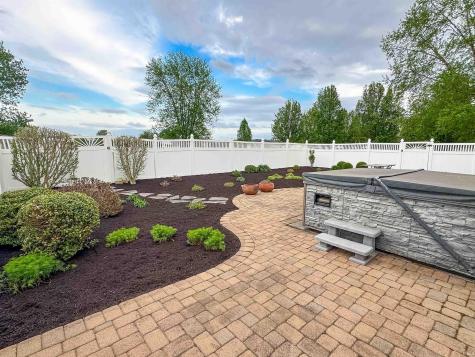 225 Maple Run Estates Boulevard Springville IN 47462