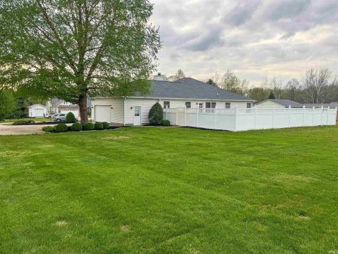 225 Maple Run Estates Boulevard Springville IN 47462