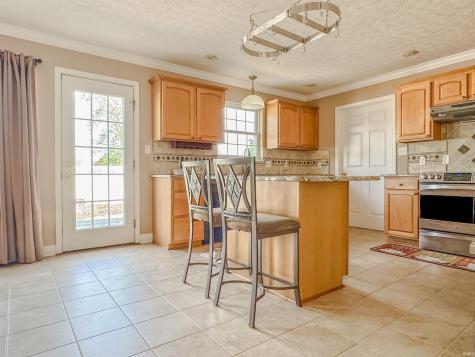 225 Maple Run Estates Boulevard Springville IN 47462