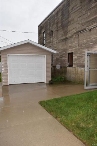 202 N Center Street Bremen IN 46506