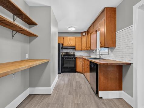 2127 Wawonaissa Trail Fort Wayne IN 46809