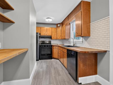 2127 Wawonaissa Trail Fort Wayne IN 46809