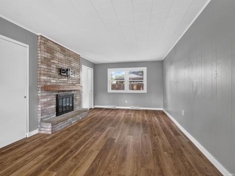 2127 Wawonaissa Trail Fort Wayne IN 46809