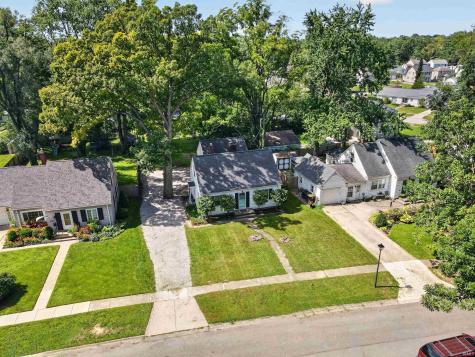 2127 Wawonaissa Trail Fort Wayne IN 46809