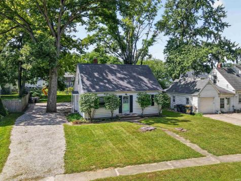 2127 Wawonaissa Trail Fort Wayne IN 46809