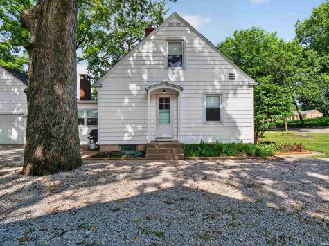 2127 Wawonaissa Trail Fort Wayne IN 46809
